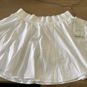 NWT Lululemon Court Rival tennis skirt